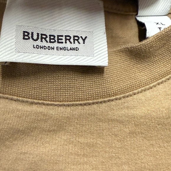 Burberry T-Shirt XL - Picture 3 of 4